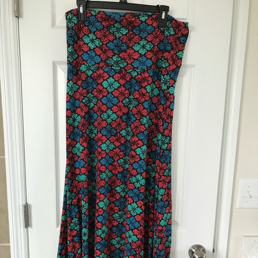 LuLaRoe Maxi Skirt L